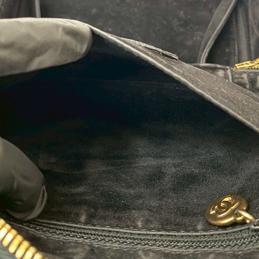 CHANEL Black Caviar Leather Logo Shoulder Bag - Picture 10 of 10